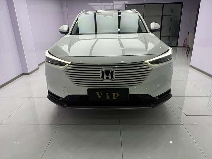 Фото 2 - Honda Vezel