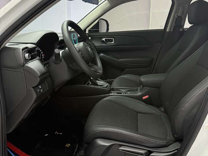 Фото 8 - Honda Vezel