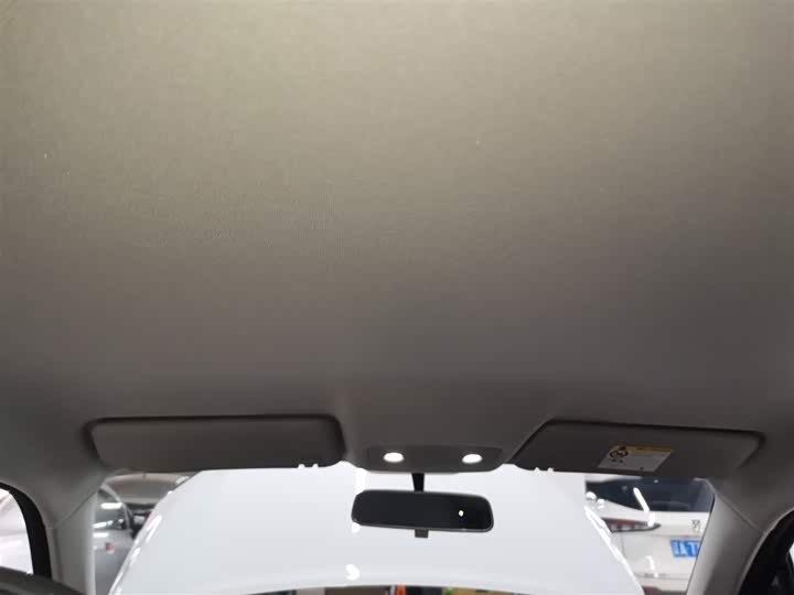 Фото 17 - Leapmotor T03