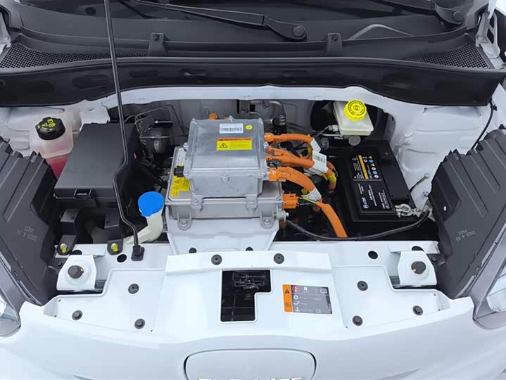 Фото 10 - Roewe Clever