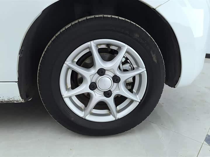 Фото 6 - Roewe Clever