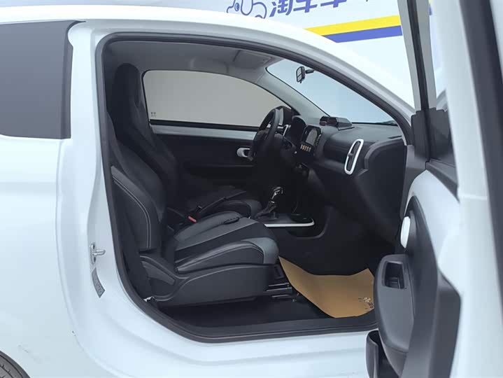 Фото 8 - Roewe Clever