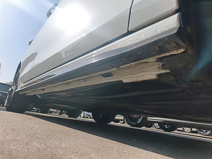 Фото 21 - Volkswagen Golf