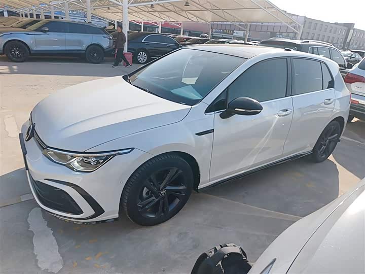 Фото 5 - Volkswagen Golf