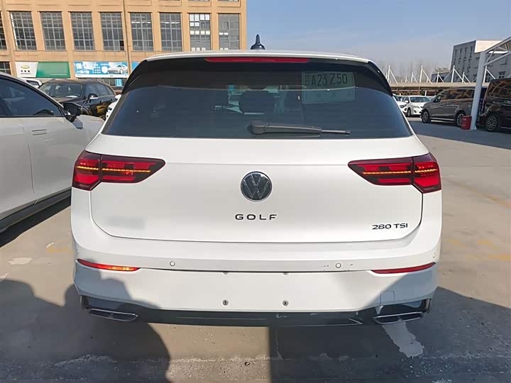 Фото 6 - Volkswagen Golf