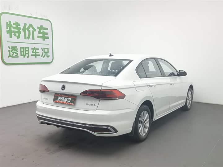 Фото 2 - Volkswagen Bora