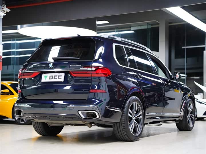 Фото 6 - BMW X7