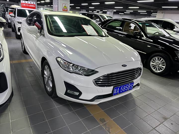 Фото 3 - Ford Mondeo