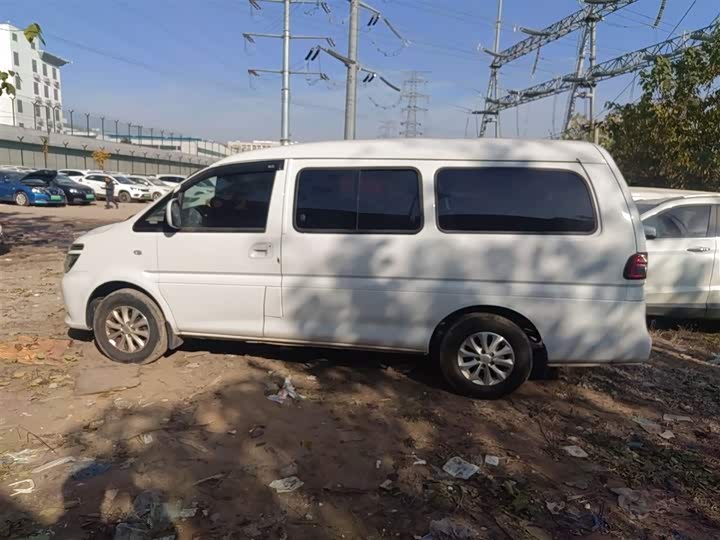 Фото 5 - Dongfeng Forthing Lingzhi M5 EV