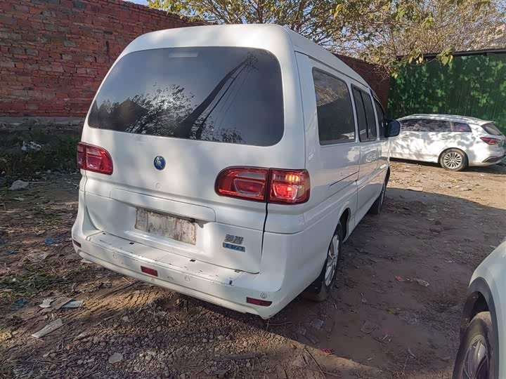 Фото 7 - Dongfeng Forthing Lingzhi M5 EV