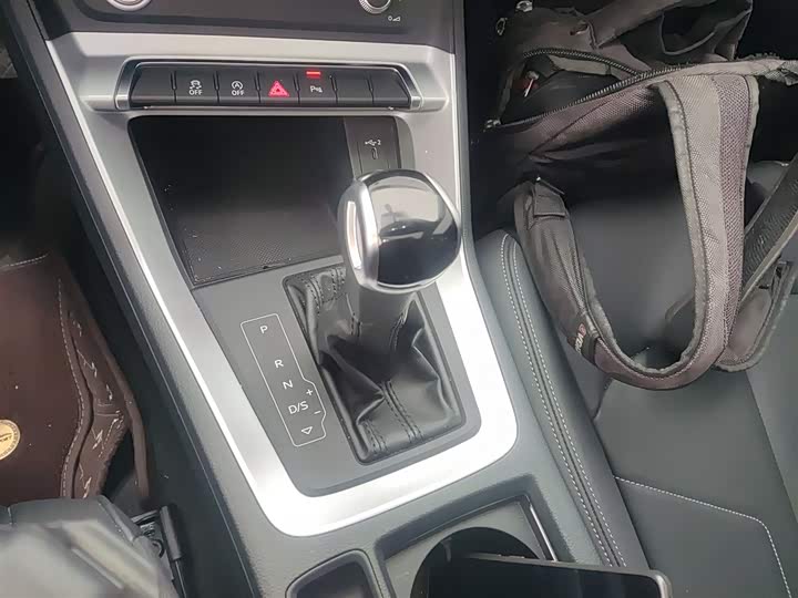 Фото 14 - Audi Q3