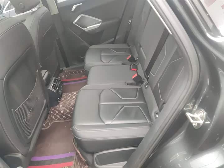 Фото 17 - Audi Q3