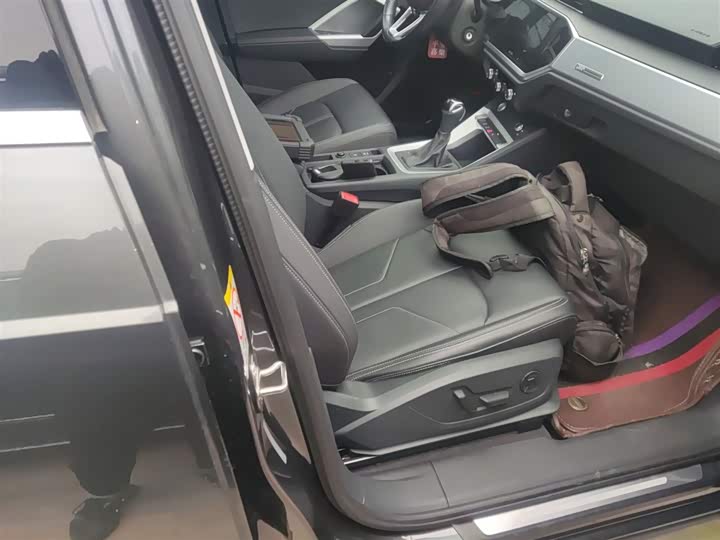 Фото 25 - Audi Q3