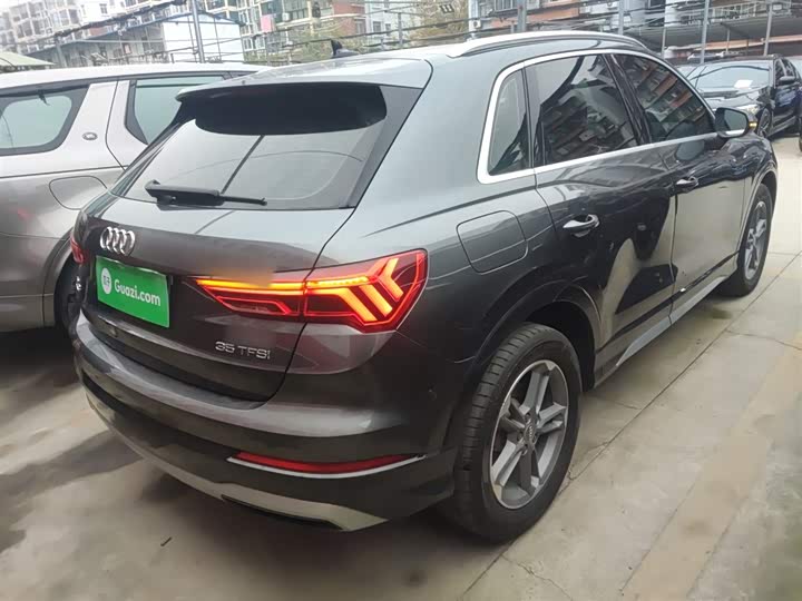 Фото 7 - Audi Q3