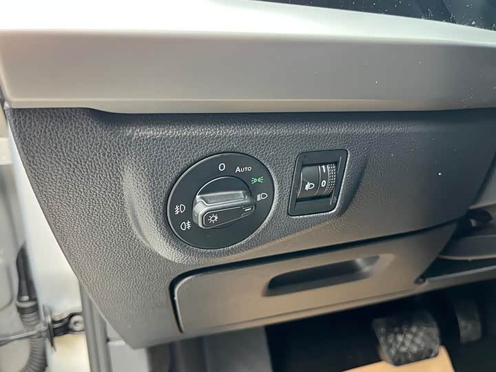 Фото 22 - Volkswagen Lavida