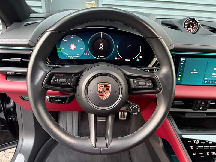 Фото 5 - Porsche Macan EV