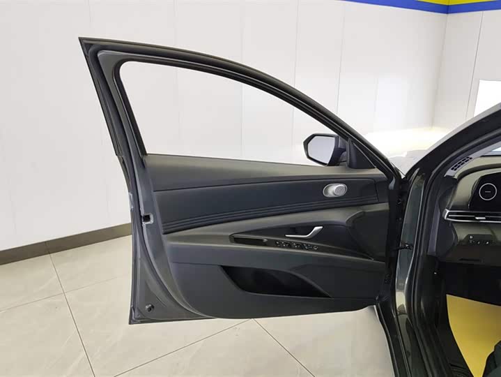 Фото 7 - Hyundai Elantra N line