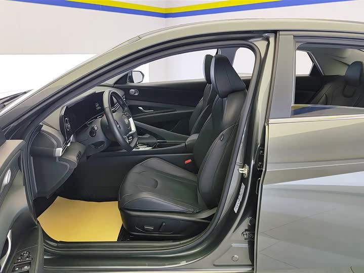 Фото 9 - Hyundai Elantra N line