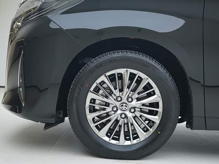 Фото 14 - Toyota Alphard