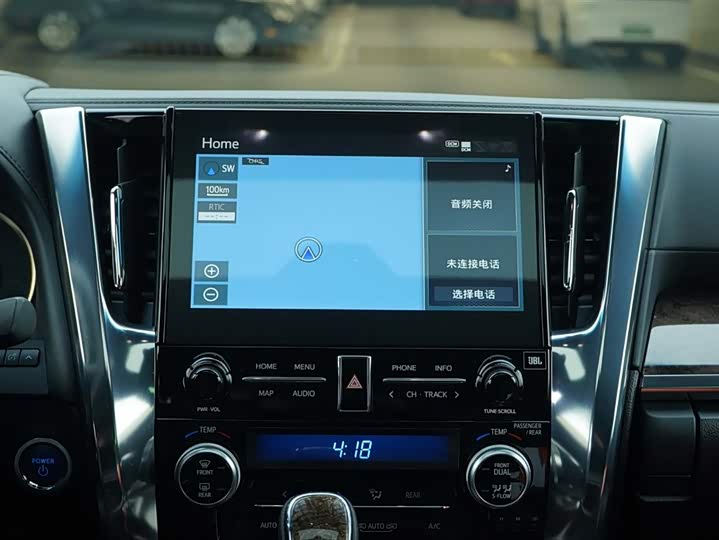 Фото 18 - Toyota Alphard