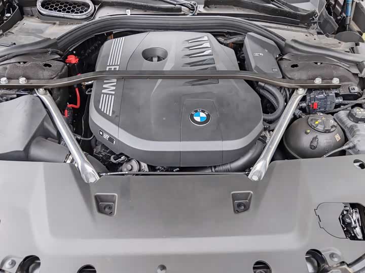 Фото 23 - BMW 7 Series