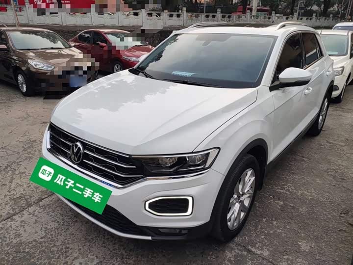 Фото 2 - Volkswagen T-Roc