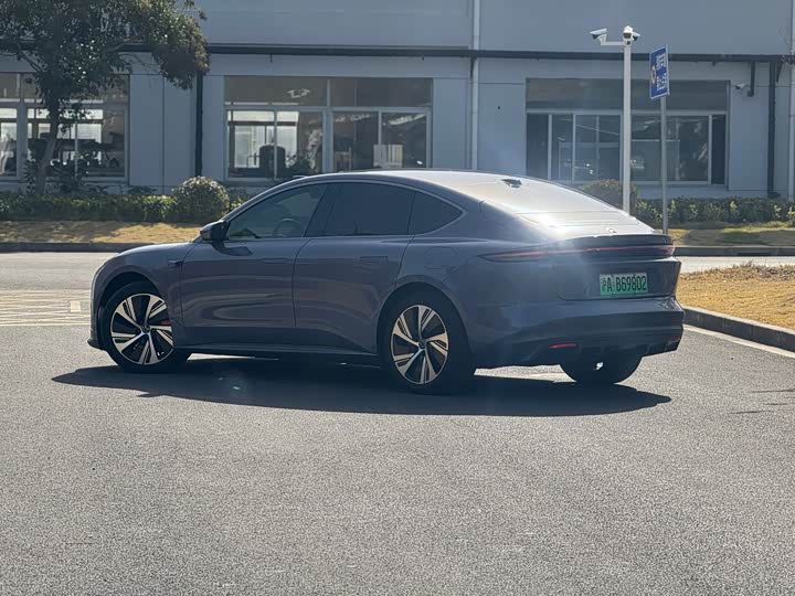 Фото 4 - Nio ET5