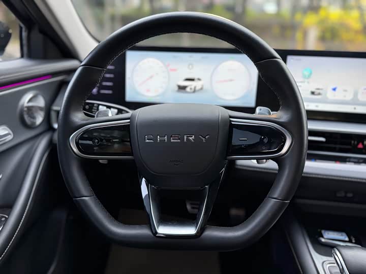 Фото 14 - Chery Arrizo 8