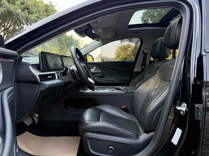 Фото 9 - Chery Arrizo 8