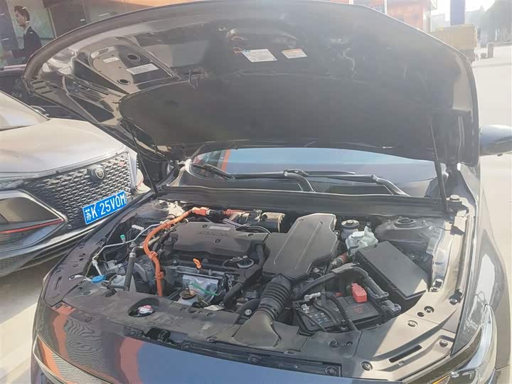 Фото 20 - Honda Accord