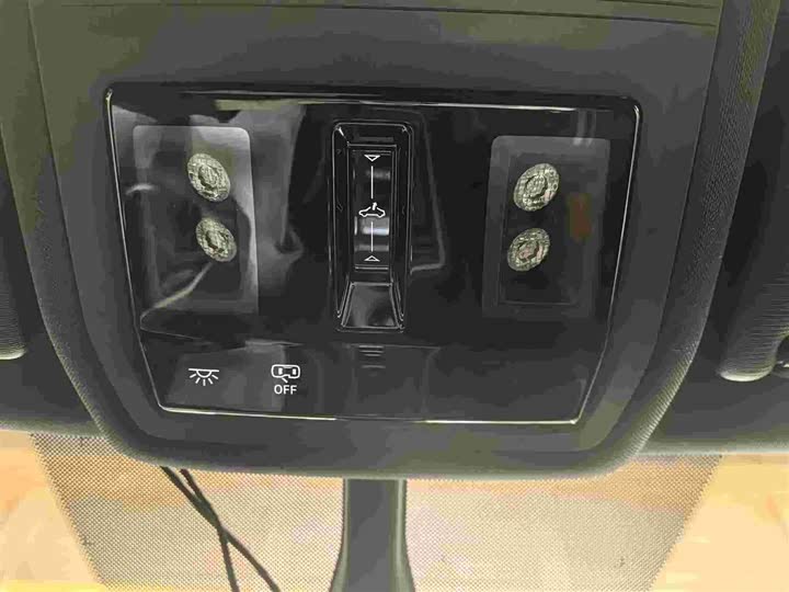 Фото 18 - Volkswagen Golf