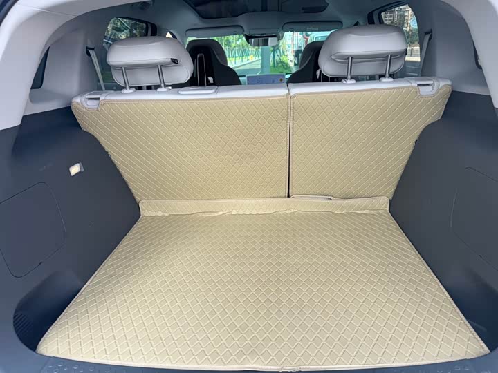 Фото 17 - BAIC Arcfox Kaola S