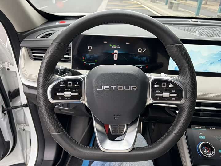 Фото 14 - Jetour X70 Plus