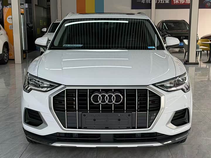 Фото 3 - Audi Q3