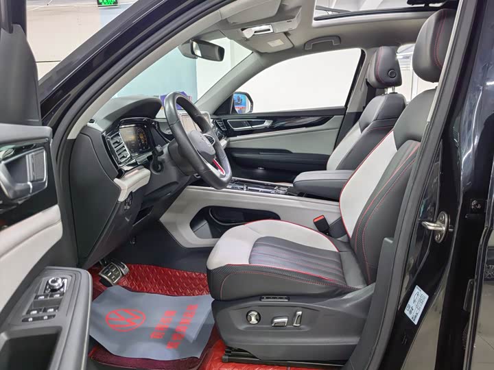 Фото 4 - Volkswagen Teramont X