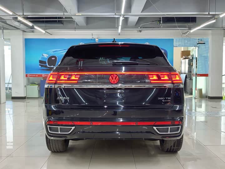 Фото 8 - Volkswagen Teramont X