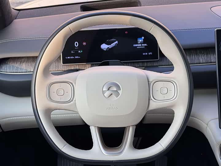 Фото 15 - Nio ES6