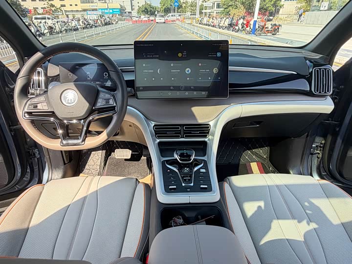 Фото 20 - BYD Song Pro Hybrid