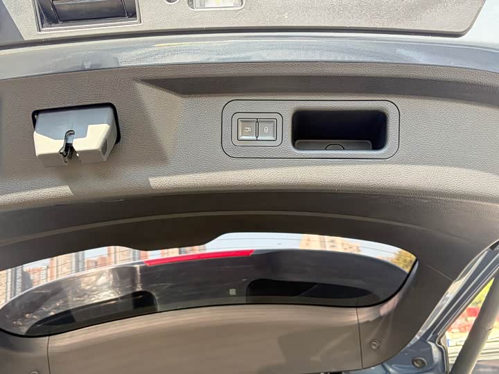 Фото 25 - BYD Song Pro Hybrid