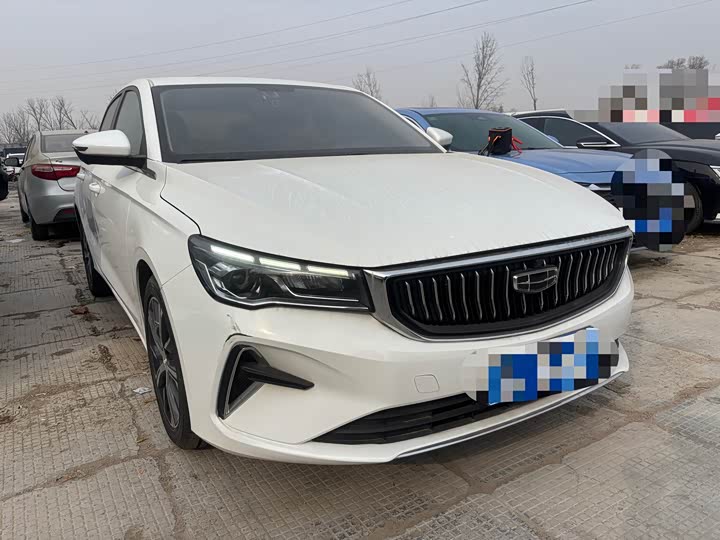 Фото 3 - Geely Emgrand