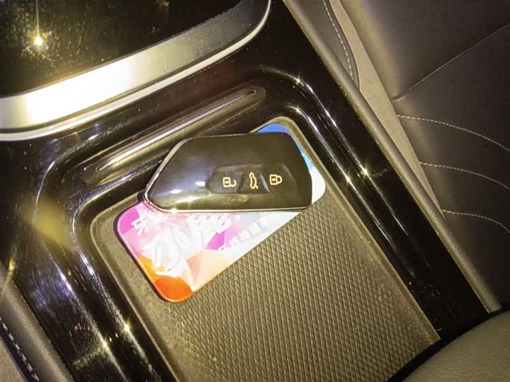 Фото 12 - Volkswagen ID.4 Crozz