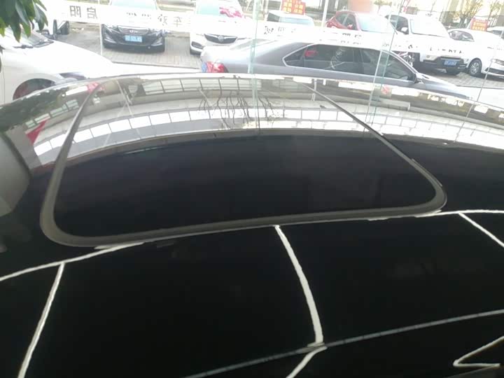 Фото 27 - Volkswagen Passat