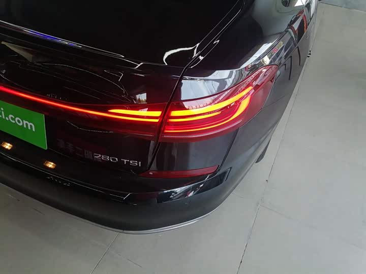 Фото 8 - Volkswagen Passat