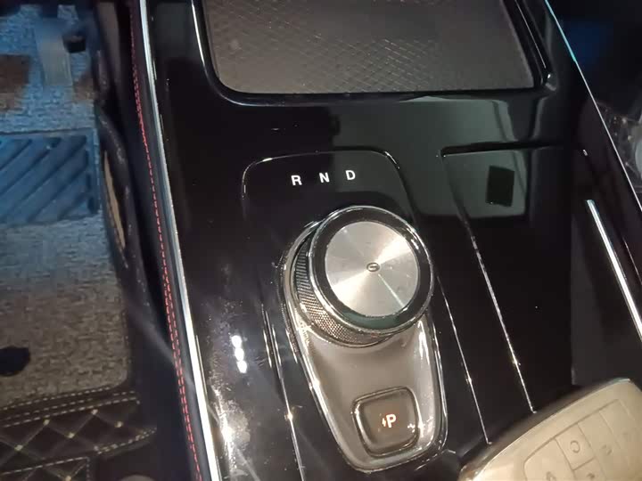 Фото 14 - GAC Aion V