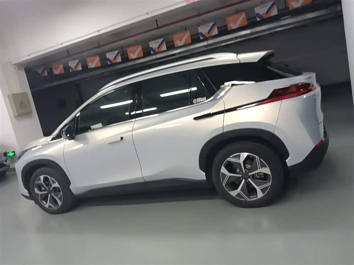 Фото 5 - GAC Aion V