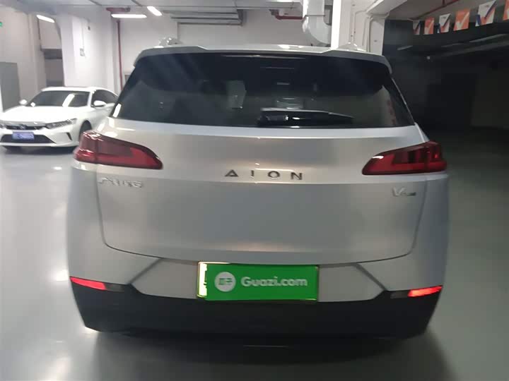 Фото 6 - GAC Aion V