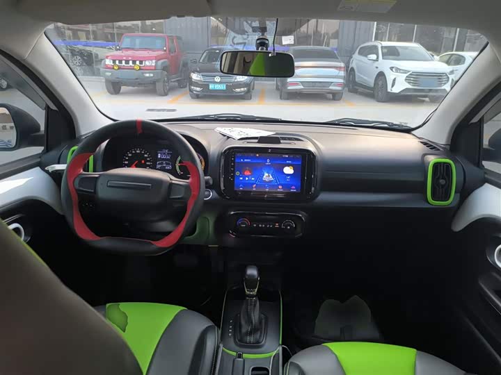 Фото 10 - Roewe Clever