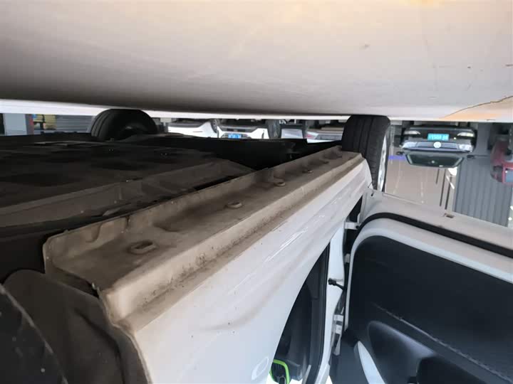 Фото 22 - Roewe Clever