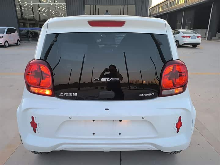 Фото 6 - Roewe Clever