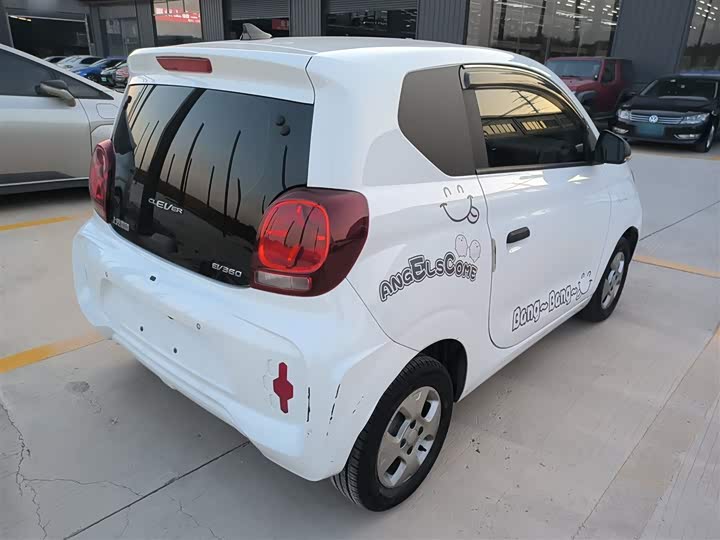 Фото 7 - Roewe Clever